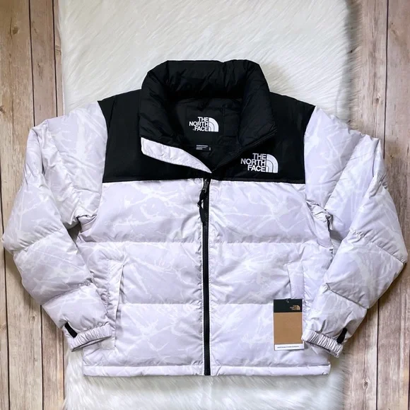 The North Face Women’s Printed Nuptse Down Jacket - Picture 1 of 13